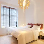 Exquisite Apartment, Convenient Location, 5. *