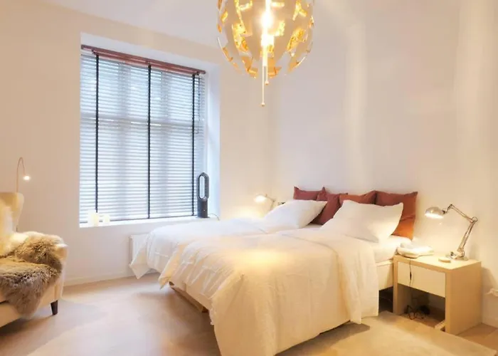 Exquisite Apartment, Convenient Location, 5. *